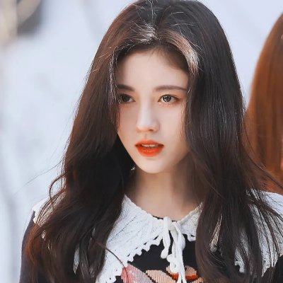 妙在大门后